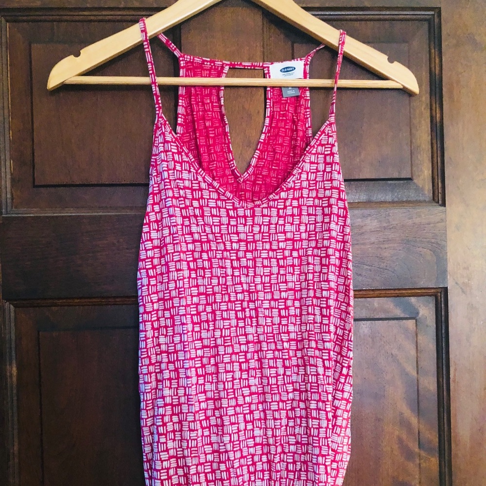 Magenta patterned strappy tank with keyhole back